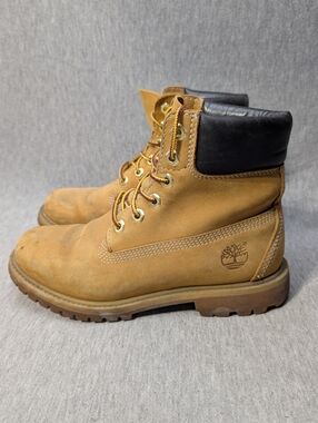 Timberland Premium 6-Inch Work Boots Women’s Size 6.5 M Wheat Waterproof